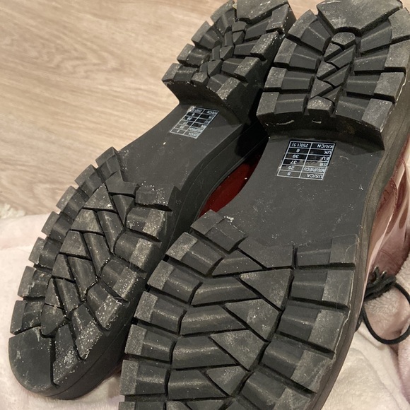 Forever 21 Maroon Patent Lace Up Chunky Combat Boots - Picture 3 of 6